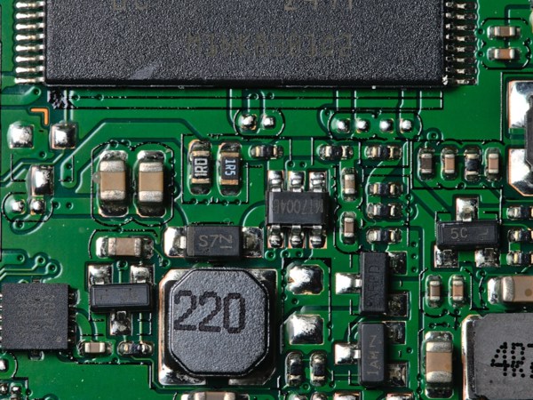 pcb各种材料之间性能比较(图1) pcb各种材料之间性能比较(图1)