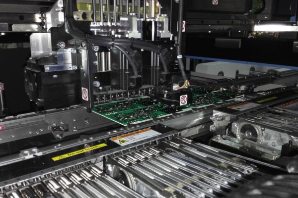 成本洼地+产业纵深—内地SMT工厂的崛起密码